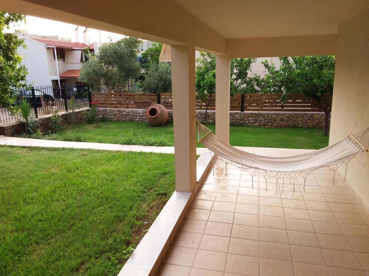 Thalassa Almyros Apartments Verga Kalamata Exterior photo