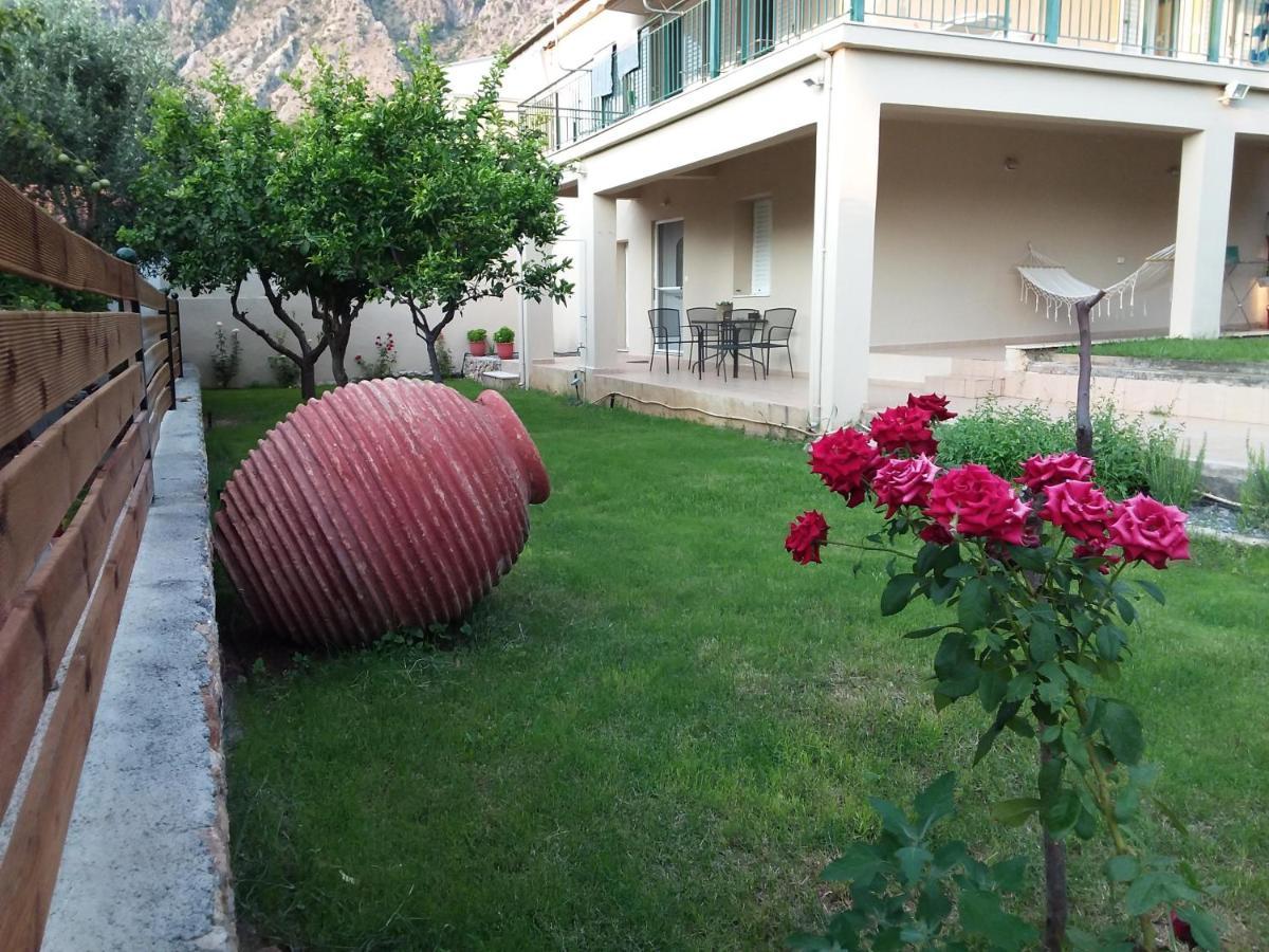 Thalassa Almyros Apartments Verga Kalamata Exterior photo